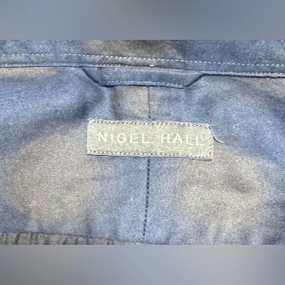 Nigel Hall Men’s Long Sleeved Casual Dress Shirt Great Condition Size Medium - Picture 9 of 9